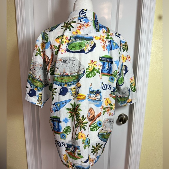 Reyn Spooner Men's Tampa Bay Rays White Scenic Button-Up Shirt NEW!! Size medium - Picture 6 of 11